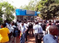 Centrafrique : Le GSTC sensibilise sur la distanciation sociale dans les banques à quelques jours de paiement des salaires