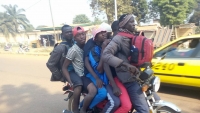 Centrafrique : Vrai ! Le comportement des conducteurs des taxis-motos lors des enterrements contribue à la propagation de Covid-19