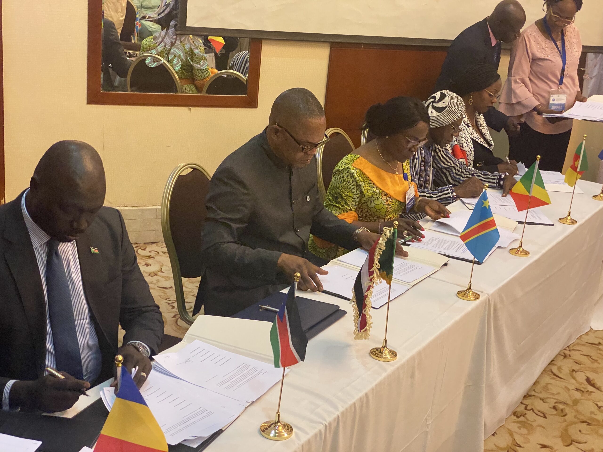 Centrafrique : La RCA et les six gouvernements voisins et les partenaires internationaux réaffirment leur engagement à conjuguer leurs efforts pour trouver des solutions aux déplacements forcés liés à la crise